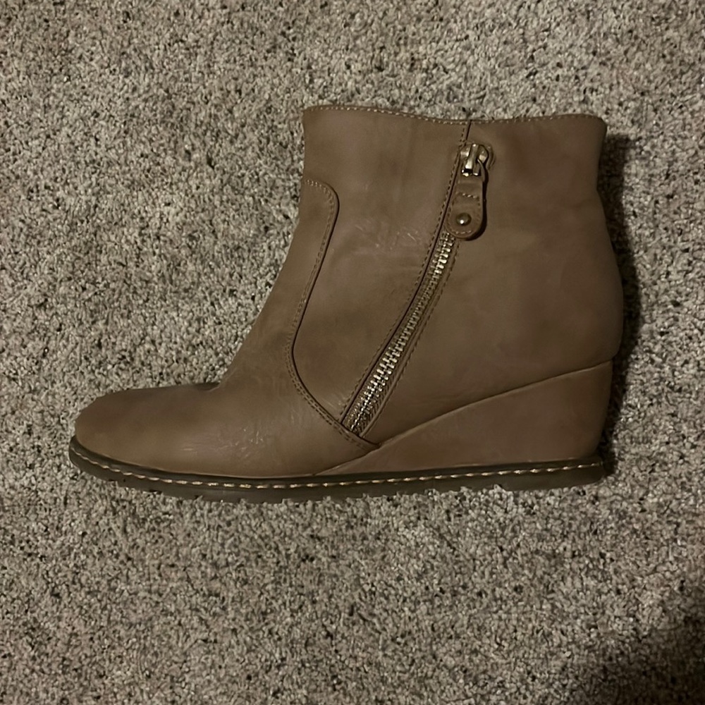 Bella marie heeled boots worn a couple times